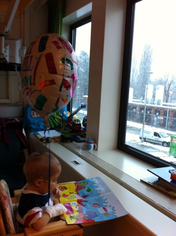 spelen voor het raam